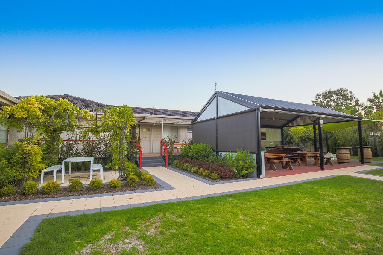 Mildura Holiday Villas ภายนอก รูปภาพ